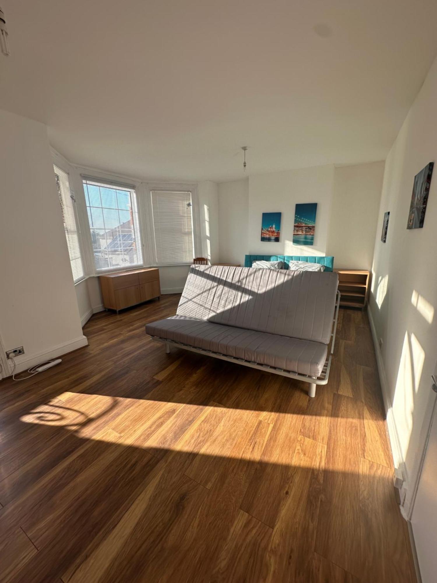 Pure Edge Beach Guest House With Sea View Herne Bay Exterior foto